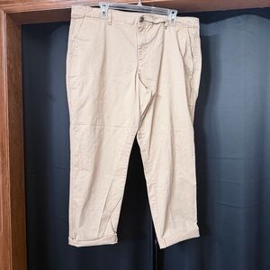 GAP Women's Girlfriend Khaki Pants